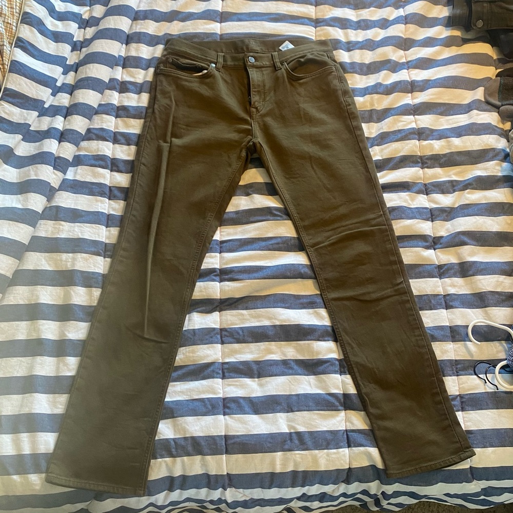 Men’s Banana Republic Traveler Jeans